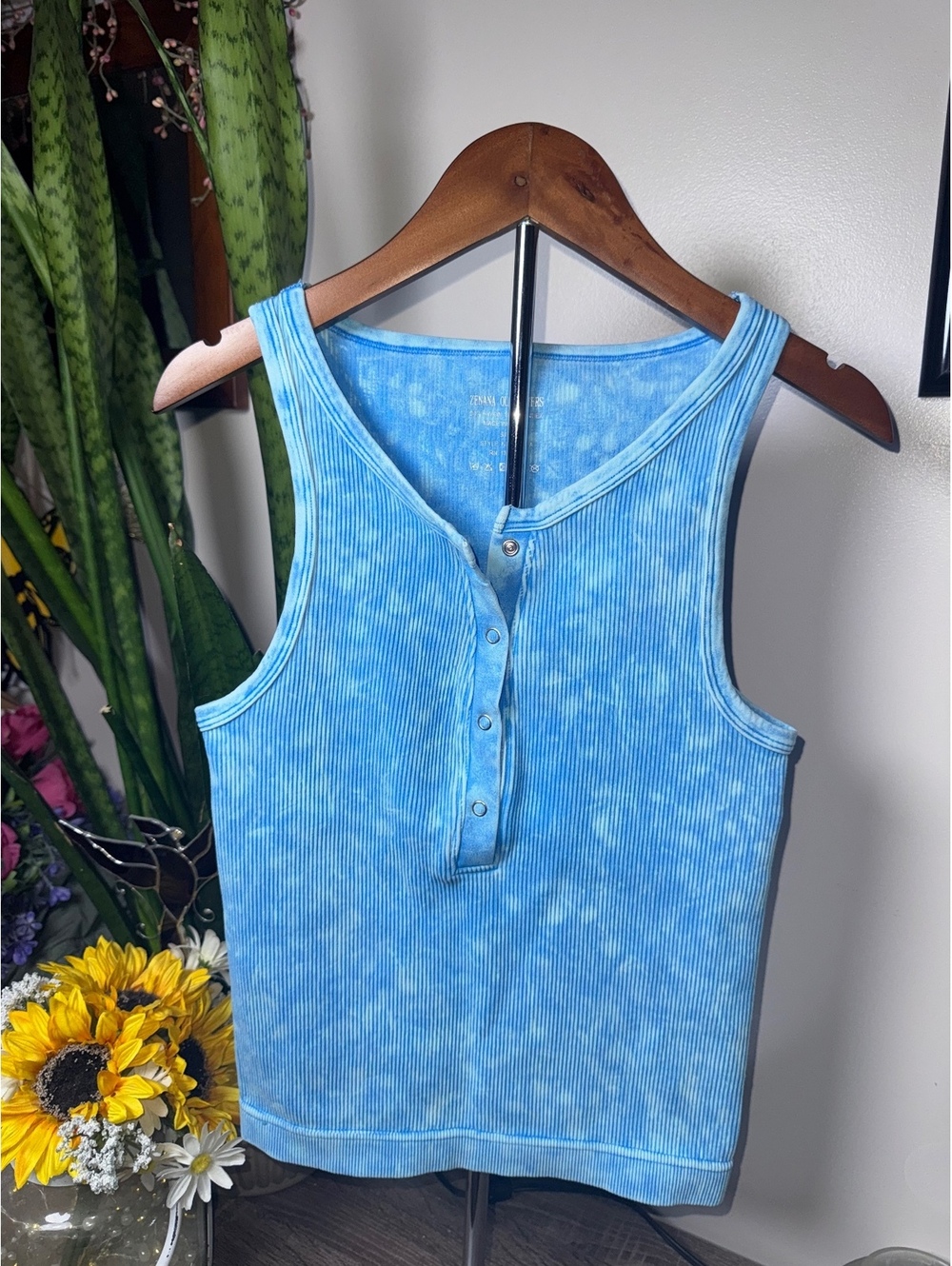 Zenana Washed Ribbed Seamless Button Up Tank Top